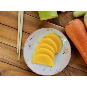Yellow pickled Japanese radish Hotel restaurants use 1Kg.