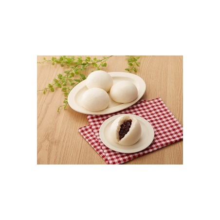 Steamed buns filled with Japanese red bean paste