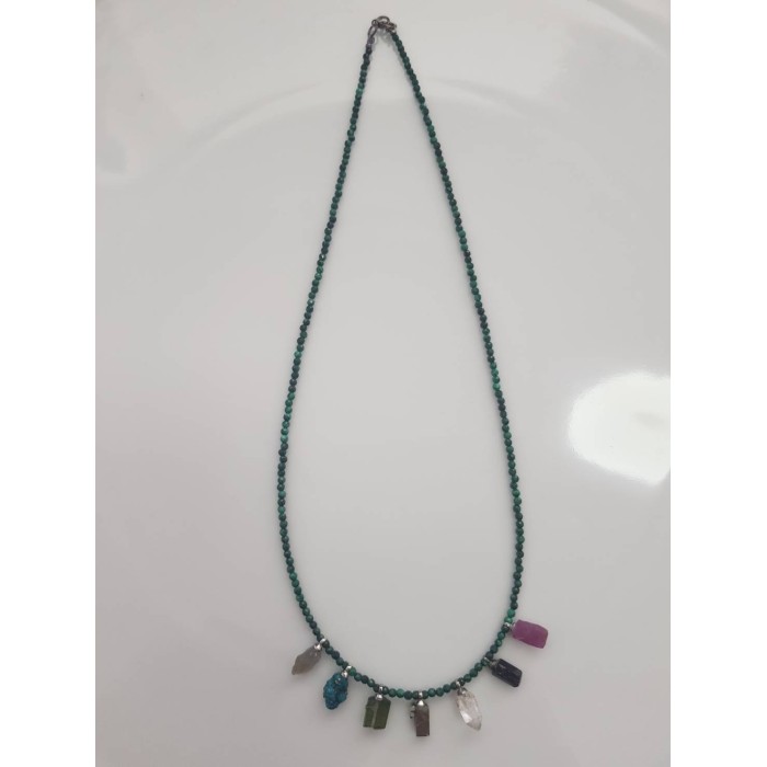 สร้อยคอมาลาไคท์ (Malachite) ล้อมด้วยจักระทั้ง7