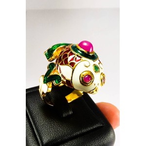 Auspicious goldfish engraved ring