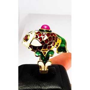 Auspicious goldfish engraved ring