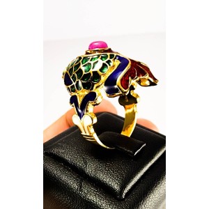 Auspicious goldfish engraved ring
